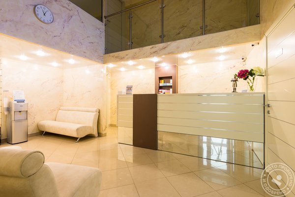 Клиника LaserStudio на метро Петроградская - фото 1