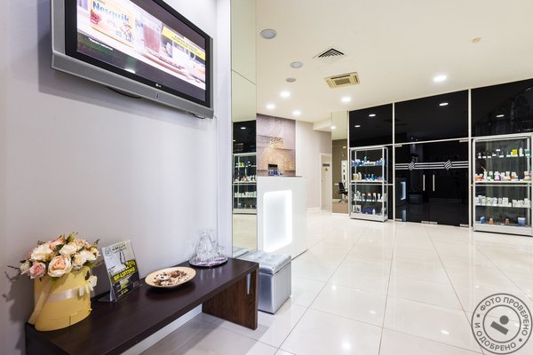 Центр красоты и эстетики M.Beauty на метро Лесная - фото 2