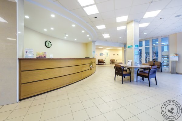 Консультативно-диагностический центр с поликлиникой ФГБУ на Крестовском острове - фото 1