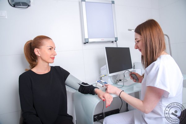 Институт молодости и женского здоровья Real clinic на 2-й Брестской улице - фото 3