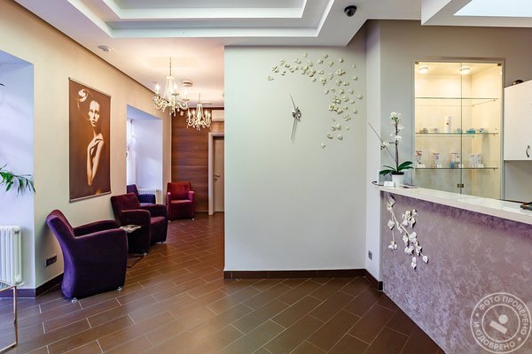 Клиника косметологии и студия красоты NuAnce на метро Петроградская - фото 1
