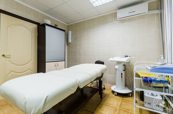 Академический Медицинский Центр на улице Академика Королёва - фото 2