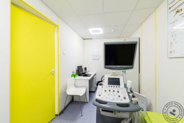 Лечебно-диагностический медицинский центр ЦМРТ на метро Чернышевская - фото 2