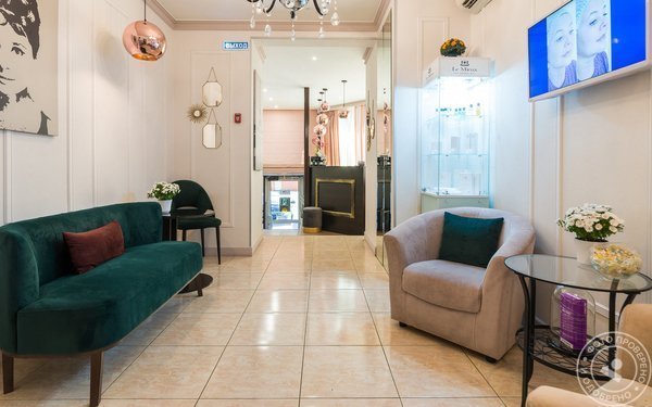 Научный центр эстетической медицины AgeClinic - фото 1