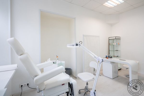 Студия подологии и медицинского педикюра Здоровые стопы - фото 9