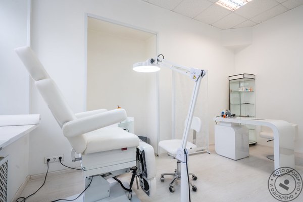 Студия подологии и медицинского педикюра Здоровые стопы - фото 7