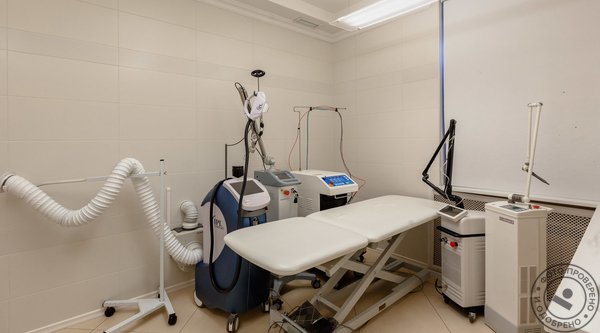 Центр косметологии и медицины Лазерный Доктор на улице Фрунзе - фото 1