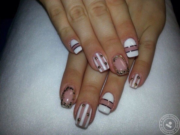 Ногтевой центр «Каприз» на м. Южная - фото 1